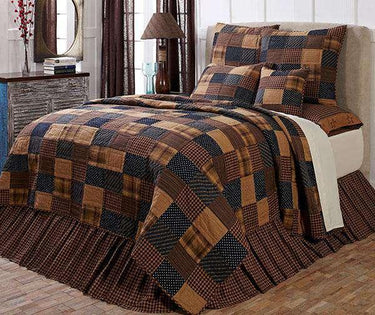 Patriotic Patch King Quilt - The Fox Decor